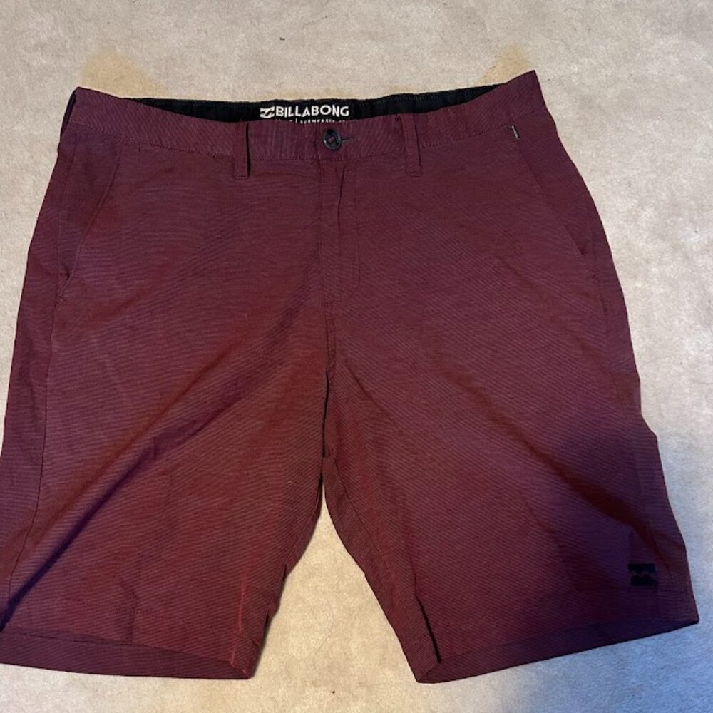 Billabong Crossfire Solid Submersible Shorts 20" Men's 34